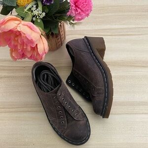 Rare Dr martens bronwyn heeled Oxford shoe